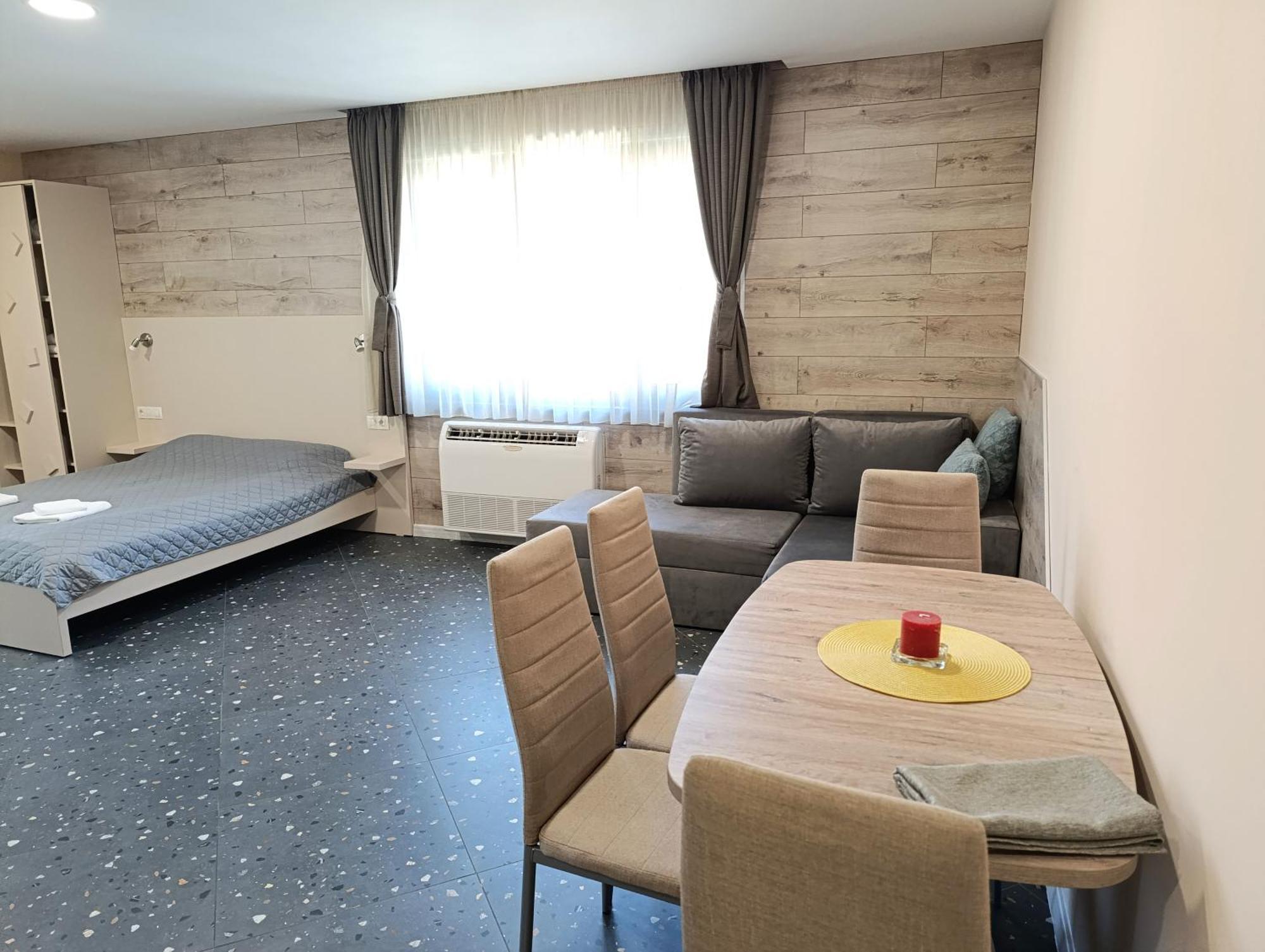 Lime House Aparthotel *